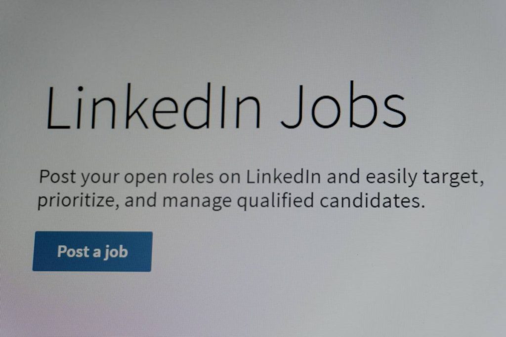 How to Maximize Career Networking Events for Professional Growth